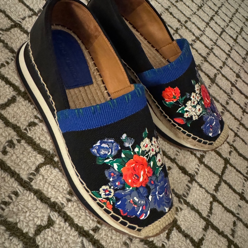 Torry Burch tea rose trainers - Picture 4 of 4